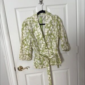 Floral Green and White Wrap blazer Harold’s size 10